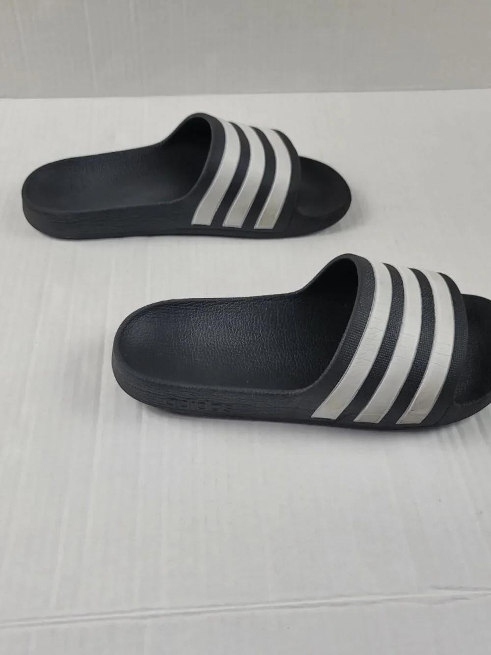 Adidas Adilette Aqua Slides Black White Youth Size 4 Cloudfoam Slip On Sandals